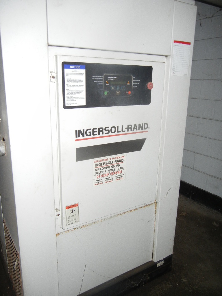 (2) Each: Ingersoll Rand rotary screw air compressors. Model SSR-EP50-SE.  50 HP, 194 CFM @ 125 PSIG.  Other items available (sold separately): (1) IR air dryer Model DXR 300 and (1) 240 gallon horizontal air receiver. Quoted AIWI. (GreenCat)